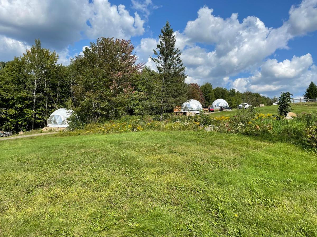 Mi-Clos - Luxury Pods With Private Jacuzzis Orford Bagian luar foto